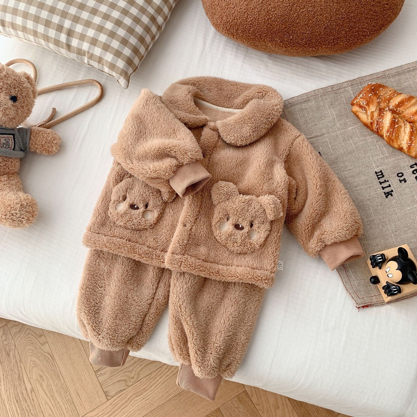 Child Bear Embroidery Suit Warm Furry Coat Trousers Two-piece Set