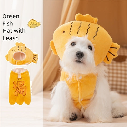 In Autumn And Winter, The Dog Is Funny. The Hot Spring Fish Wears A Hat And A Vest, Transforming Into A Teddy Cotton-padded Suit For Pet Dogs
