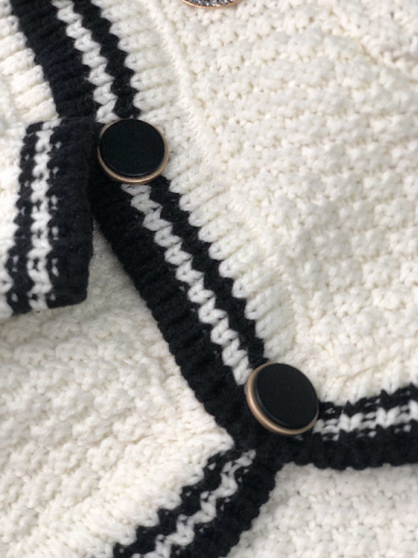 Dog Clothes Spring Small Fragrant Wind Sweater Cardigan Schnauzer Pomeranian